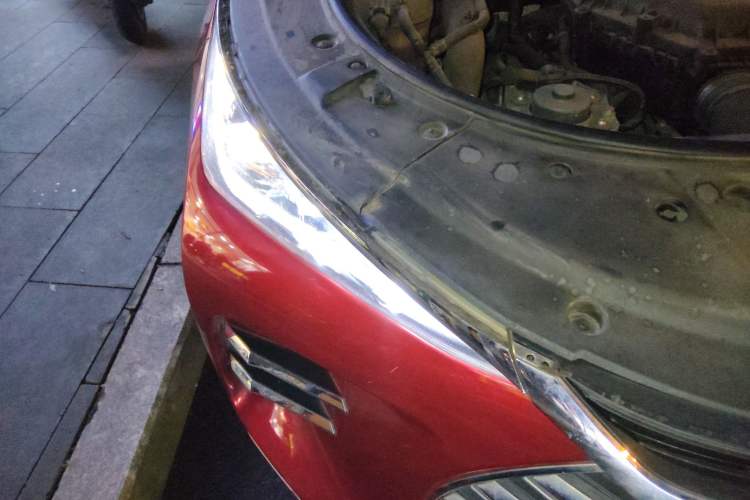 Used BYD Tang New Energy 2018 DM 2.0T All-Wheel Drive Smart Connect Advanced Model 7 Seats China V Emission Standard