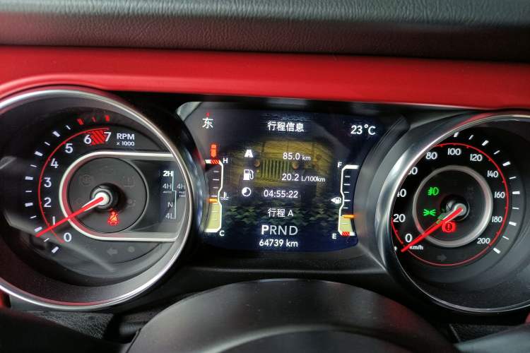 Used Jeep Wrangler 2021 2.0T Robin Hood Four-Door Edition Instrument Cluster