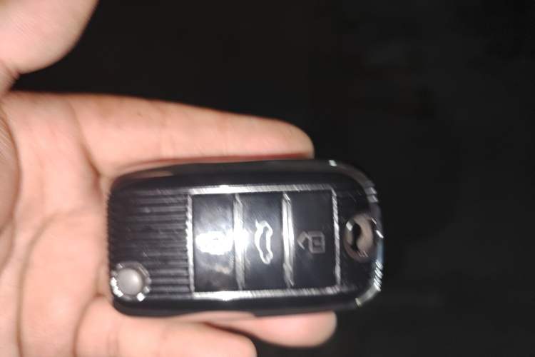 Used Roewe i6 2019 PLUS 1.6L CVT 4G Connected Luxury Deluxe Edition