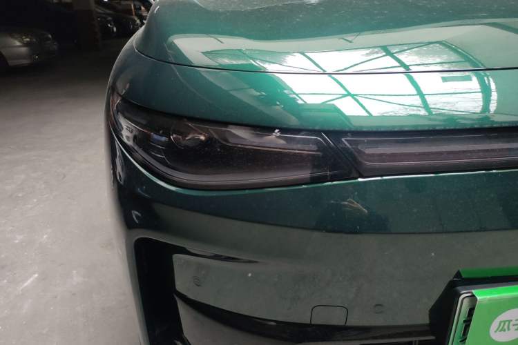 Used Leapmotor C16 2026 Extended-Range 280 LiDAR Zhizun Edition 5 Seats
