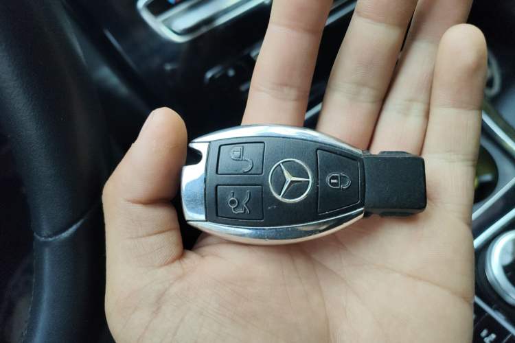 Used Mercedes-Benz GLC Coupe 2019 GLC 200 4MATIC Coupe SUV Vehicle Key