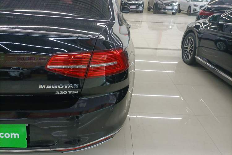 Used Volkswagen Magotan 2018 Facelift 330TSI DSG Luxury Model