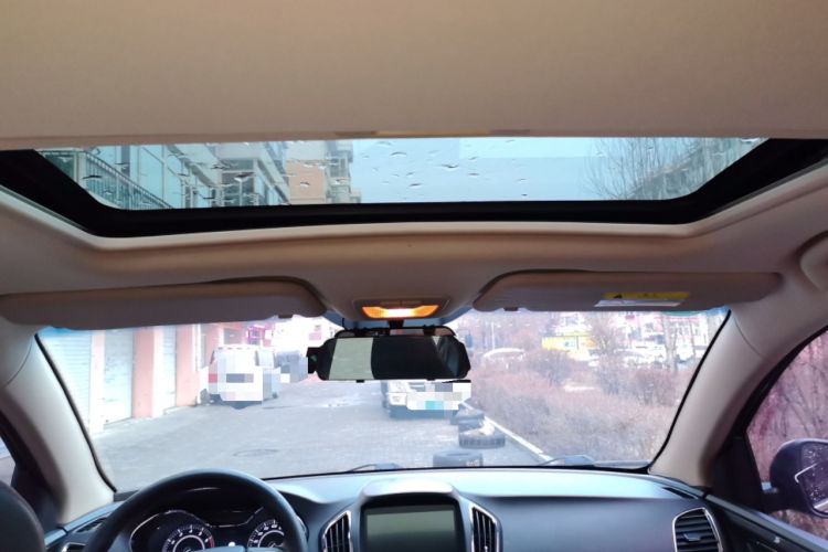 Used Baojun 560 2016 1.8L iAMT Luxury Model