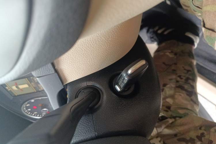 Used Volkswagen Tiguan 2013 1.8 TSI Automatic All-Wheel Drive Luxury Model Vehicle Key