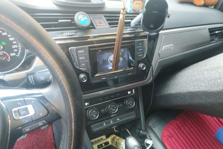 Used Volkswagen Touran 2016 Volkswagen Touran L 280TSI DSG Comfort Edition
