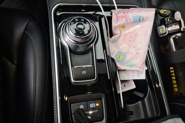 Used Ford Edge 2021 PLUS EcoBoost 245 Two-Wheel-Drive Titanium 7-Seater
