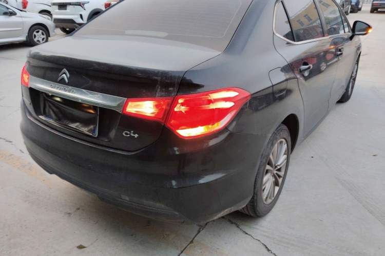 Used Citroen C4L 2013 1.8L Automatic Enjoyment Edition Rear Right 45 Deg