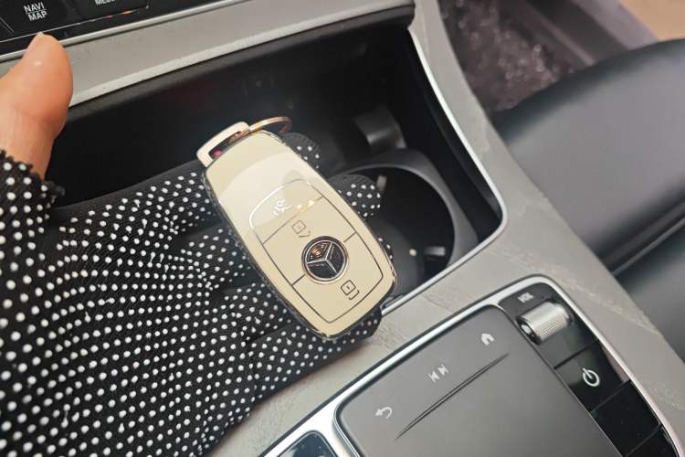 Used Mercedes-Benz E-Class 2021 E 260 L Sport Edition Vehicle Key