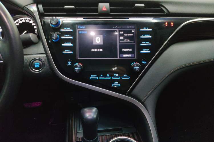 Used Toyota Camry 2018 2.5G Luxury Edition Audio And AC Panel