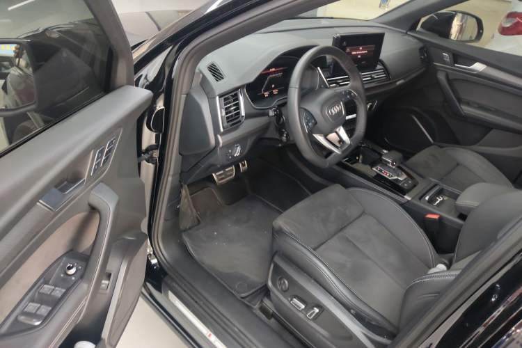 Used Audi Q5L Sportback 2024 40 TFSI Luxury Edition