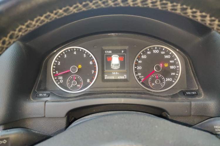 Used Volkswagen Tiguan 2015 1.8TSI Automatic Two-Wheel Drive Luxury Model
