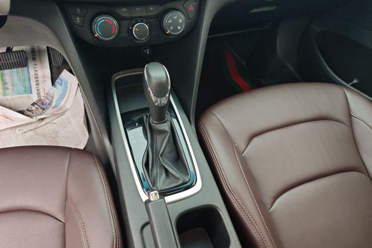 Used Chevrolet Cavalier 2019 320 Automatic Enjoyment with Sunroof Gear Lever