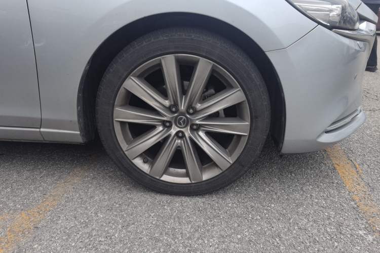 Used Mazda Atenza 2020 2.5L Sky Blue Prestige Edition Right Front Wheel Hub