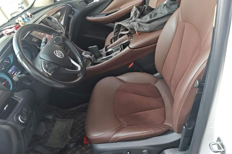 Buick Envision 2017 28T Four-Wheel Drive Elite Model usata