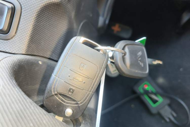 Used Wuling Hongguang MINIEV 2020 Freedom Version Lithium Iron Phosphate Interior 1