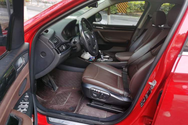 Used BMW X4 2014 xDrive20i X Design Package Driver Seat