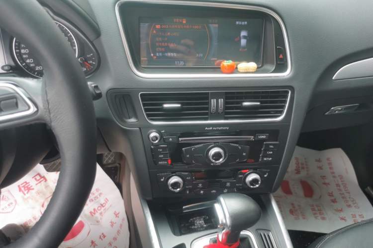 Used Audi Q5 2017 Plus 40 TFSI Technology Model
