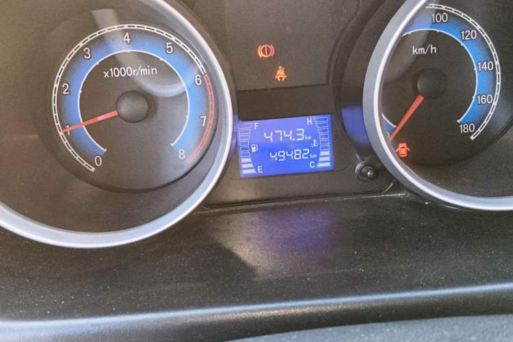 Used Chana Ruixing M80 2018 1.5L Base Model Van Semi-Blind Window Flat Roof Rear-Hinged Doors 4G15S
