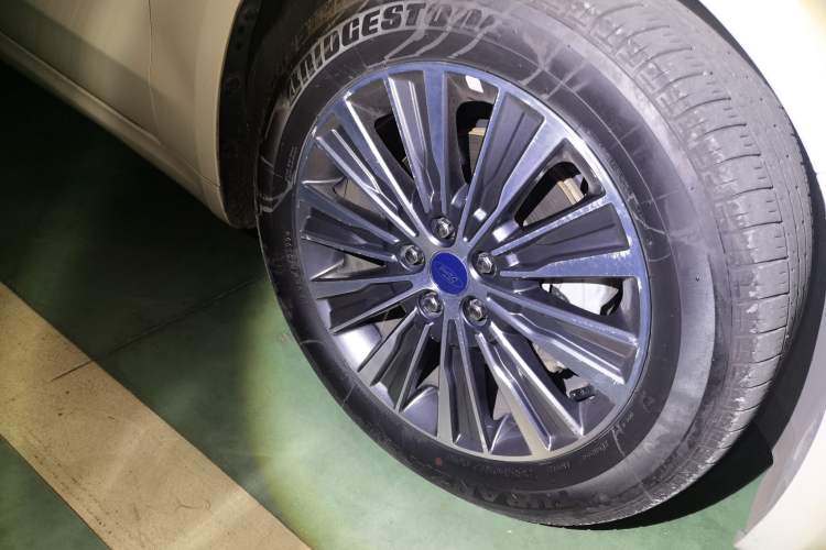 Used Ford Mondeo 2017 Facelifted EcoBoost 200 Luxury Version