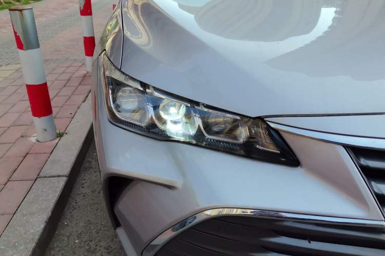 Used Toyota Avalon 2019 2.0L XLE Premium Edition China VI