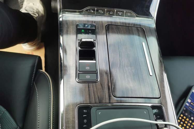 Used EXEED Lanyue 2021 400T Four-Wheel Drive Star Prestige Pro Edition 7 Seats
