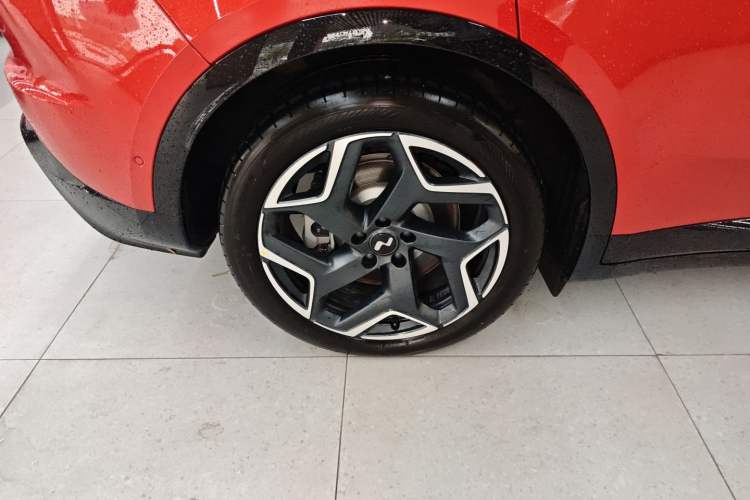 Used ONVO L60 2024 60 kWh Rear-Drive Version