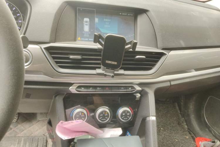 Used Haval H6 2018 Red-Label Sport Edition 1.5T Automatic Two-Wheel Drive Elite Model Audio And AC Panel