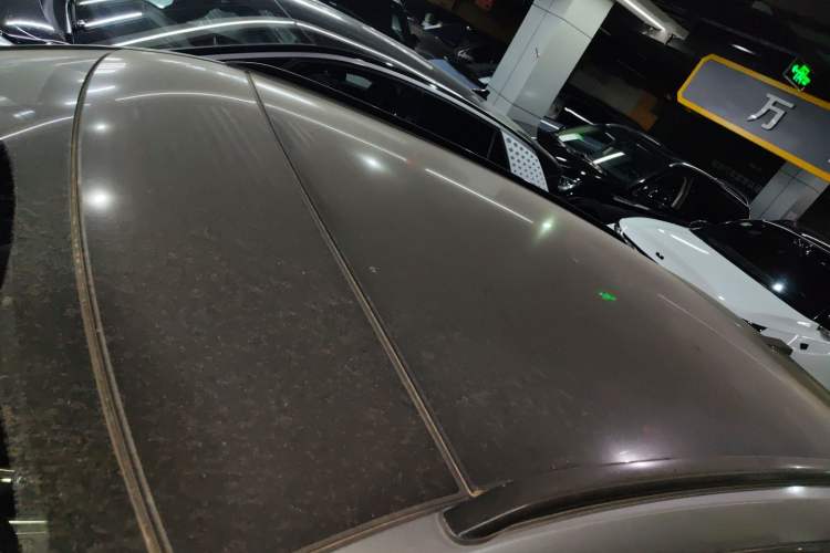 Used Wey VV5 2020 1.5T Two-Wheel Drive Smart Pioneer Roof