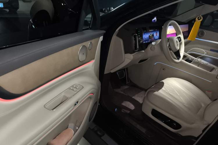 Used Hima AITO M9 2024 Range-Extended Max Edition 42 kWh 6-Seater Version
