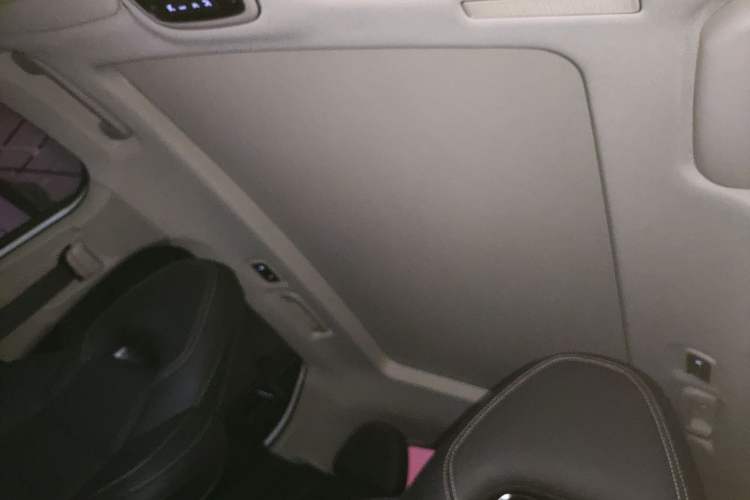 Used Lynk & Co 01 2019 2.0T Two-Wheel-Drive Pro Version China V Standard