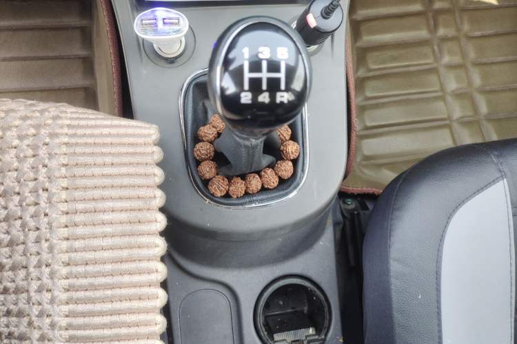 Used Dongfeng Fengon 360 2015 1.5L Manual Comfort 7-Seater China IV Standard