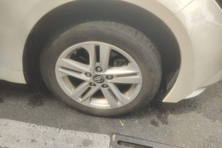 Used Toyota Levin 2019 185T CVT Luxury Edition China VI Standard Right Front Wheel Hub