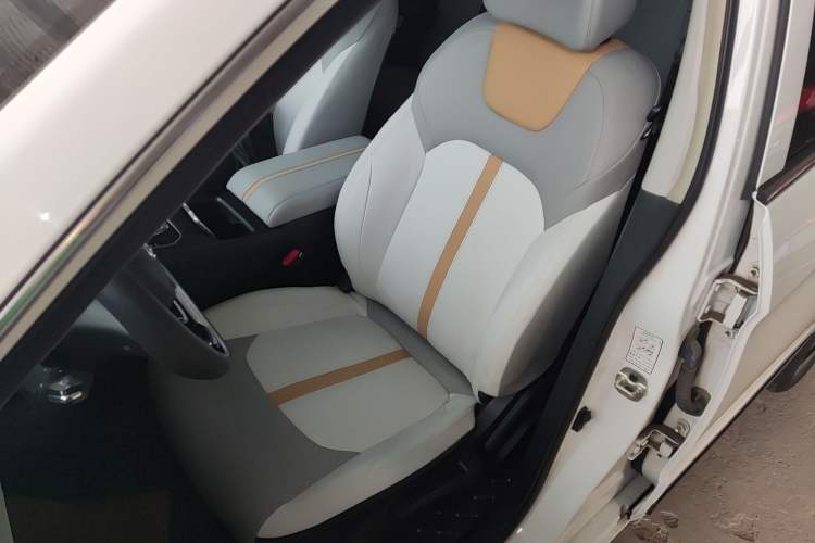 Used Dongfeng Aeolus E70 2023 PRO Comfort Edition