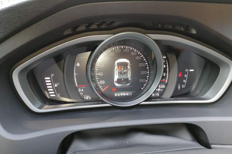 Used Volvo V40 2017 T3 Zhiya Edition Instrument Cluster