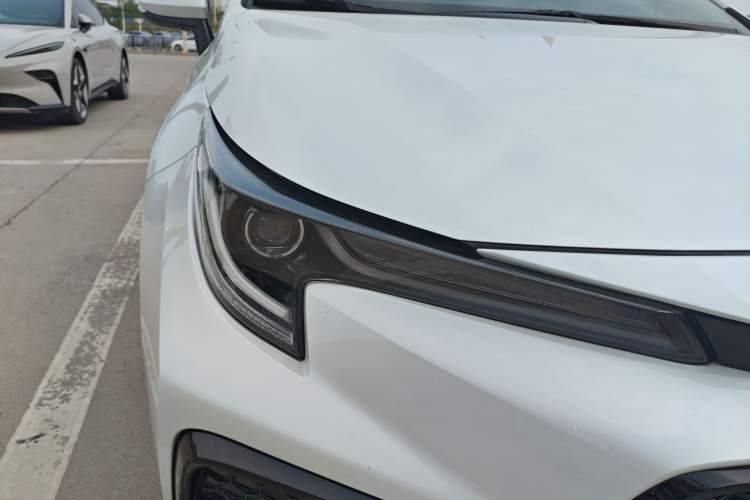 Used Toyota Levin 2022 Dual-Motor 1.8H E-CVT Sport Edition Right Front Headlight