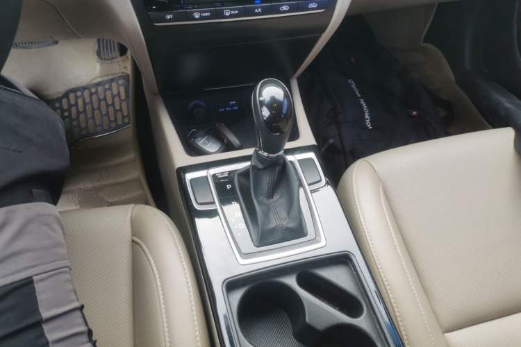 Used Hyundai Mistra 2014 1.8L Automatic Smart GLS
