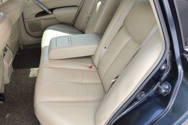 Used Nissan Teana 2010 2.5L XL Anniversary Edition
