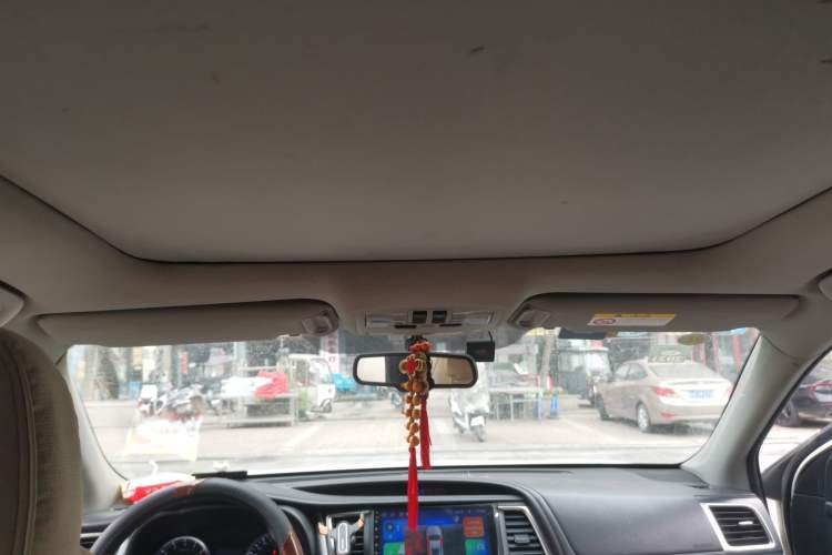 Used Toyota Highlander 2017 2.0T Four-Wheel Drive Luxury Edition 7 Seats Headliner