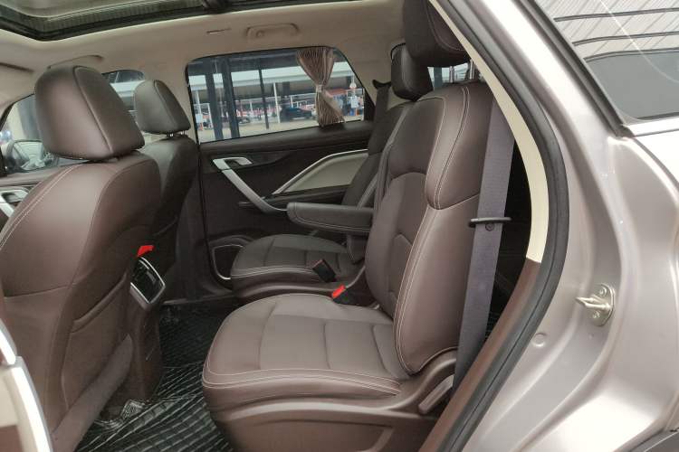 Used Geely Auto Jiajie 2021 1.8TD DCT Luxury Model
