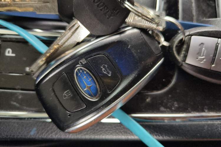 Used Subaru Legacy 2019 2.5i All-Wheel-Drive Prestige Edition with EyeSight Vehicle Key