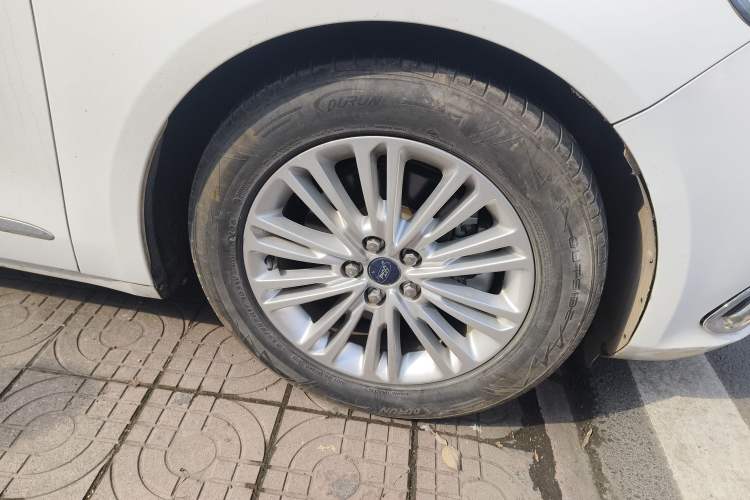 Used Ford Taurus 2017 EcoBoost 245 Fashion Edition
