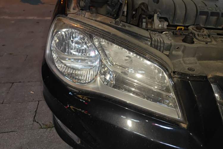 Used Hyundai Elantra 2011 1.6L Manual Comfort Version
