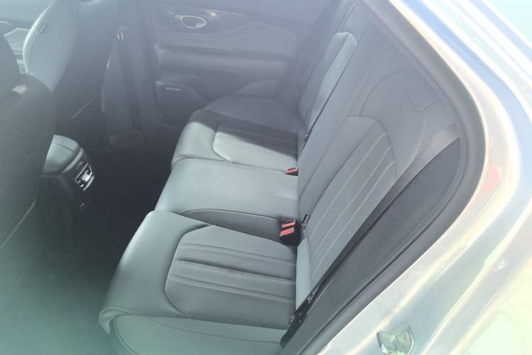 Used GAC Trumpchi EMPOW 2024 270T DCT Yingbao R-Style Edition
