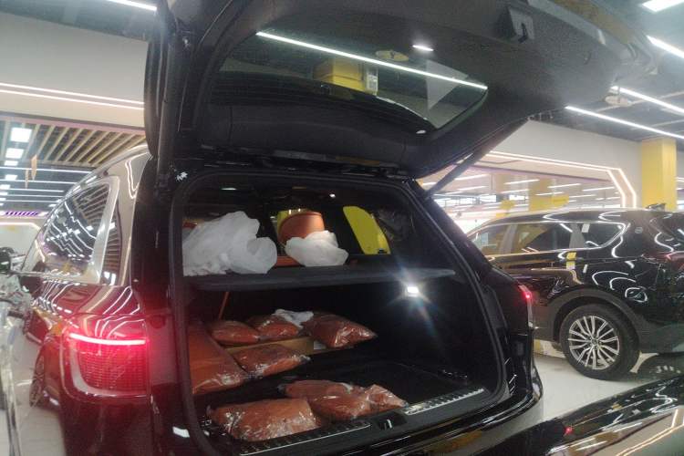 Used Hima AITO M9 2024 Range-Extended Ultra Version 52 kWh 5-Seater Model