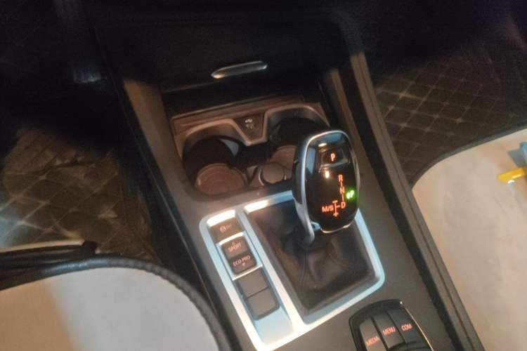 Used BMW 1 Series 2020 120i Fashion Model Gear Lever