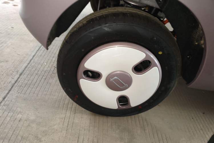 Used Bestune Pony 2026 Model 222km Cute Horse Plus Exterior 8