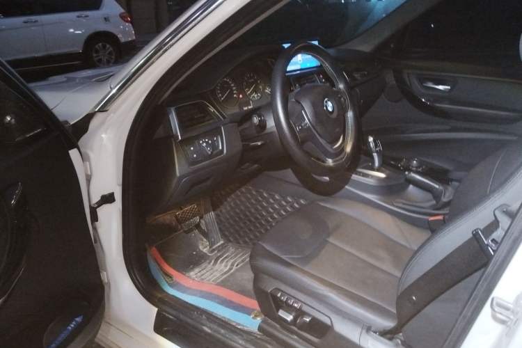 Used BMW 3 Series 2017 320Li Fashion Model
