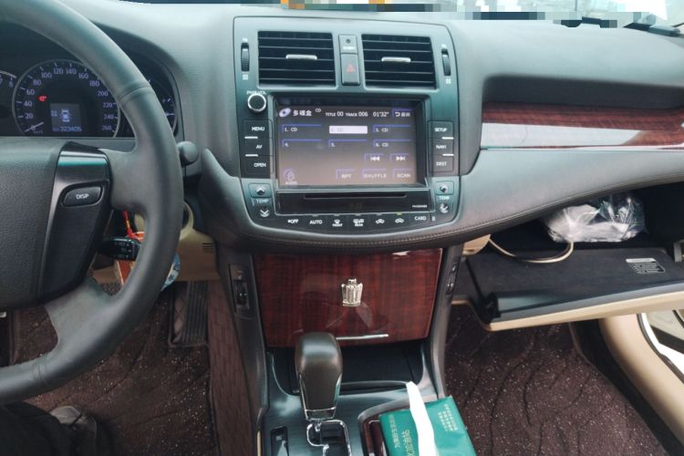 Used Toyota Crown 2010 2.5L Royal Leather Sunroof Navigation Edition