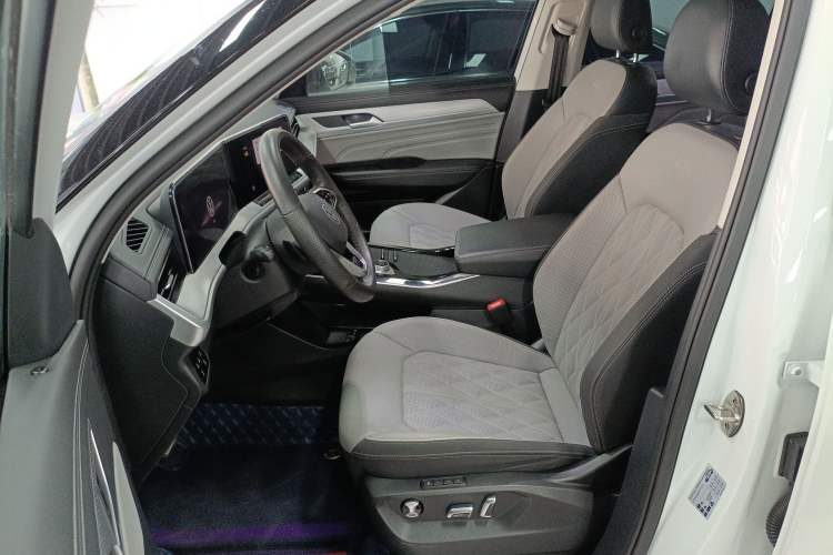 Used Volkswagen Tavendor 2023 380TSI Four-Wheel Drive R-Line Cruise Edition Left Front Seat