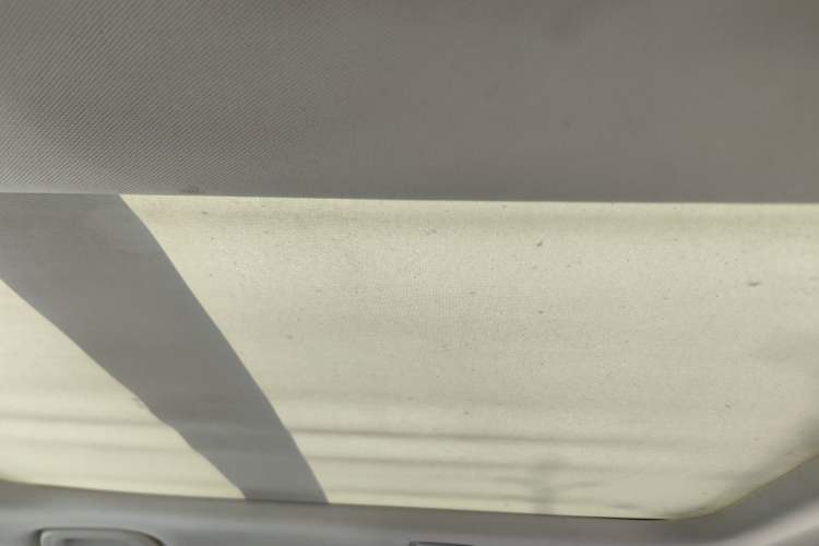 Used Geely Auto Emgrand X7 Sport 2016 1.8TD Automatic Smart Model Headliner